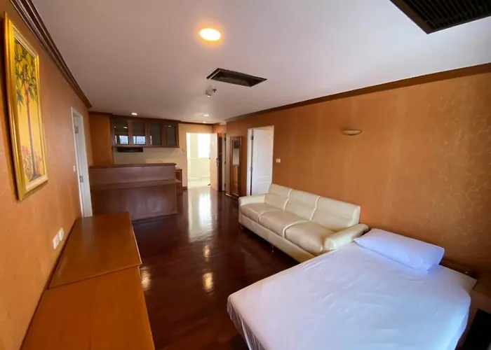 Ebina House - Sha Extra