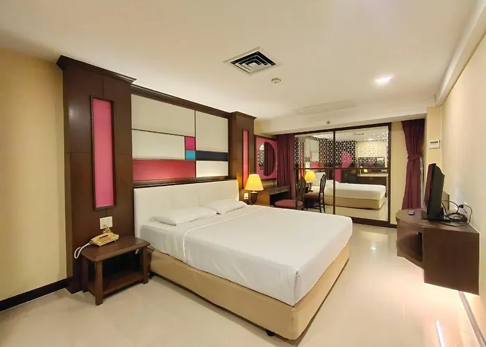 Ebina House - Sha Extra 4*