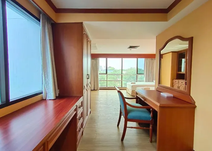 Hotel Ebina House - Sha Extra 4*