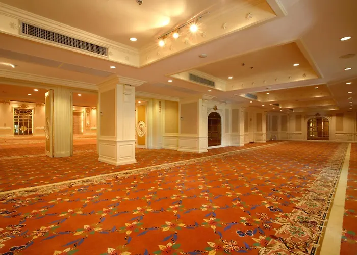 Hotel Ebina House - Sha Extra 4*
