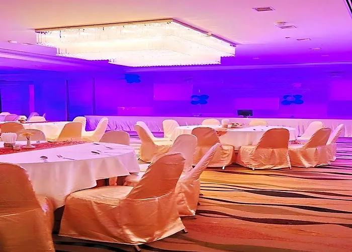 Ebina House - Sha Extra 4*